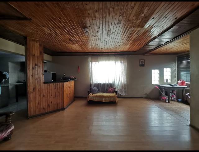 4 BEDROOM HOUSE FOR SALE IN EDEN PARK